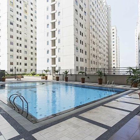 ג'קרטה Reddoorz Apartment @ Pegangsaan Kelapa Gading 3 מראה חיצוני תמונה