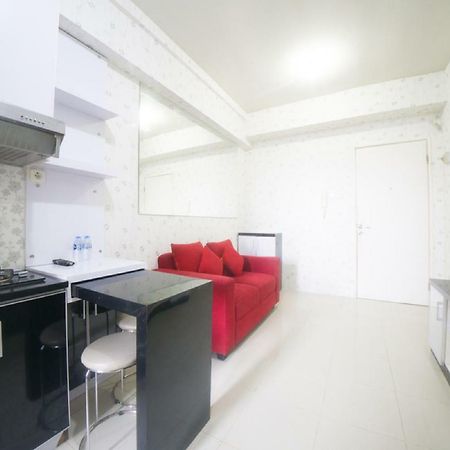 ג'קרטה Reddoorz Apartment @ Pegangsaan Kelapa Gading 3 מראה חיצוני תמונה